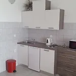 Апартаменты Vrvilo *