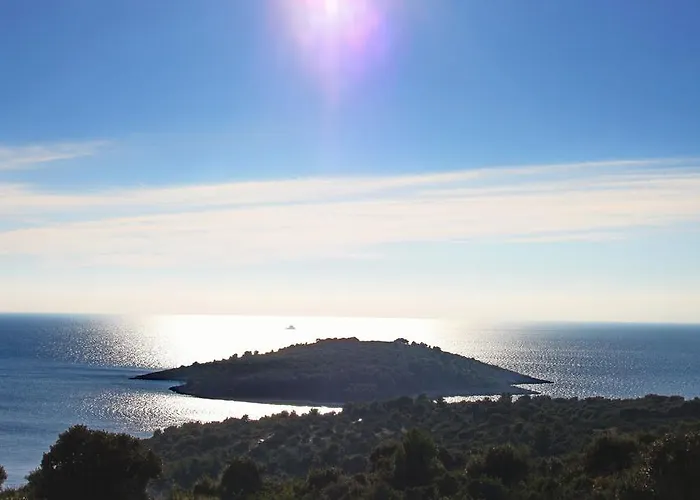 Vrvilo * Rogoznica (Sibenik-Knin)